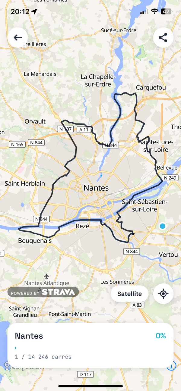 Nantes dans RunQuest : le contour de la commune sur la carte