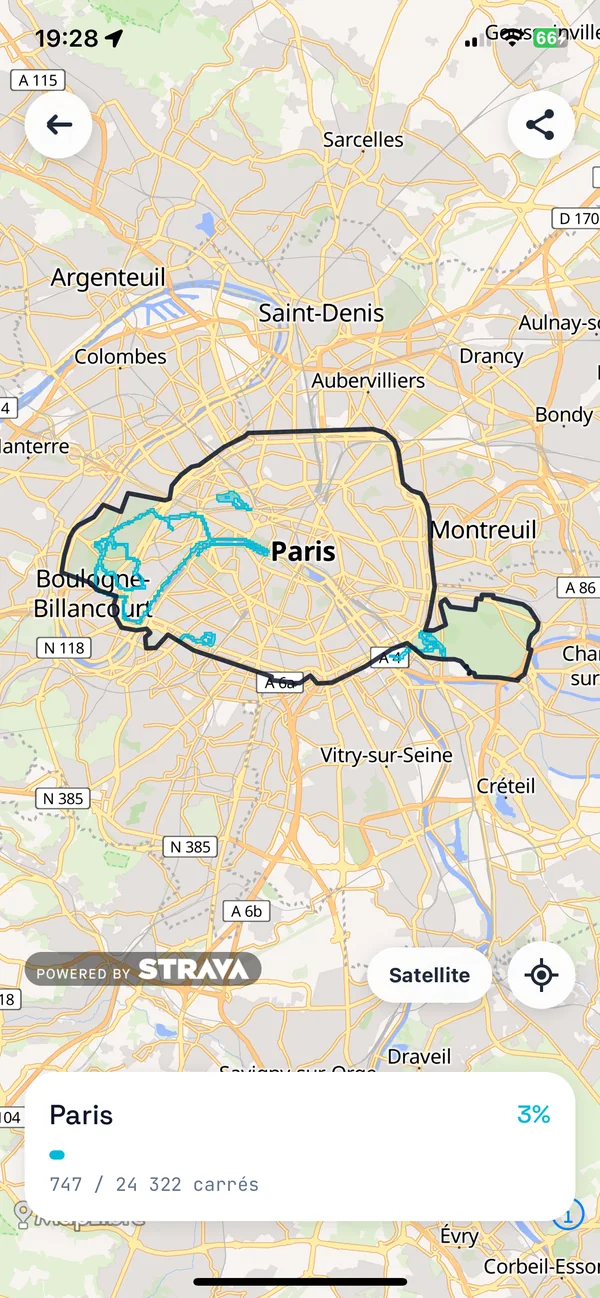 Paris dans RunQuest : le contour de la commune sur la carte